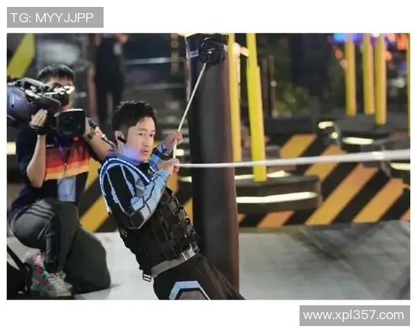 吴京与邹市明的巅峰对决谁能笑到最后引发热议